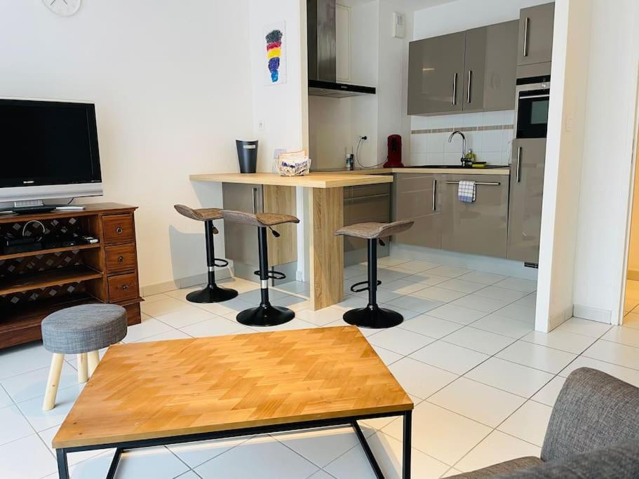 Apartament Majestic Besançon Zewnętrze zdjęcie